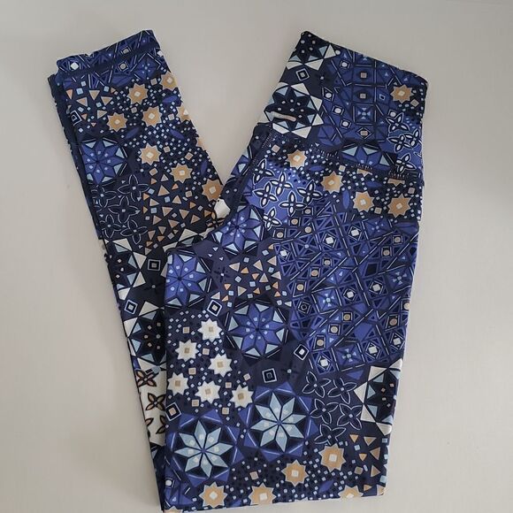 Aerie Chill. Play. Move. High Waist 7/8 Leggings Geometric Print Size S - Picture 1 of 7